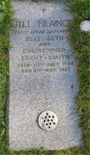 Photo of the grave of JILL FRANCES BRENT-SMITH