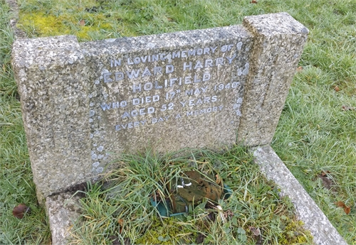Photo of the grave of EDWARD HARRY HOLIFIELD