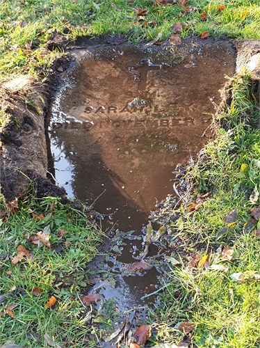 Photo of the grave of SARAH LEY