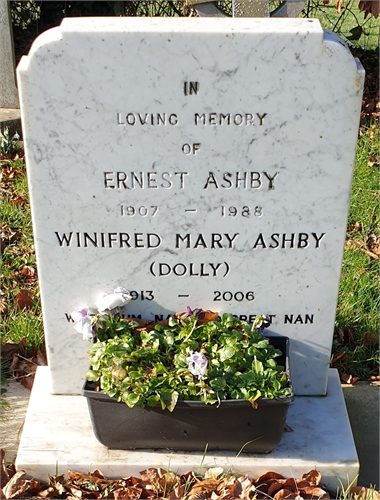 Photo of the grave of ERNEST ASHBY COOK