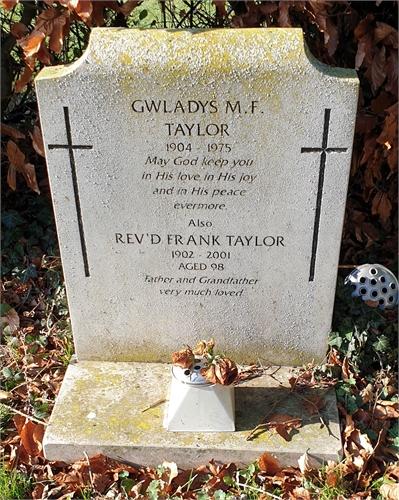 Photo of the grave of REVEREND FRANK TAYLOR