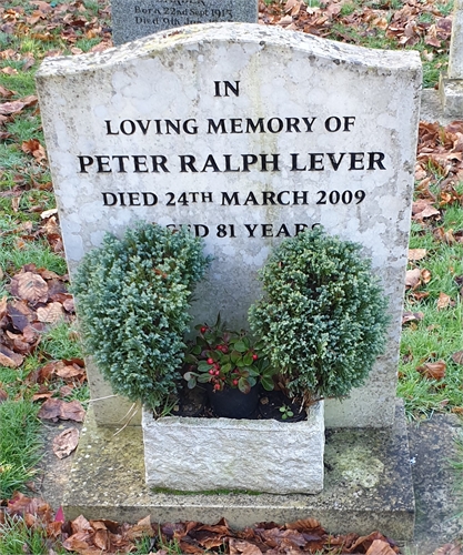 Photo of the grave of PETER RALPH LEVER