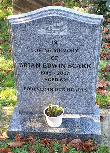 Photo of the grave of BRIAN EDWIN SCARR