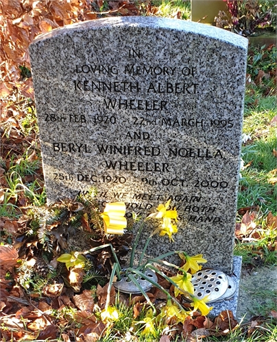 Photo of the grave of BERYL WINIFRED NOELLA WHEELER (née LONG)