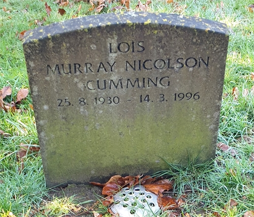Photo of the grave of LOIS MURRAY NICOLSON CUMMING