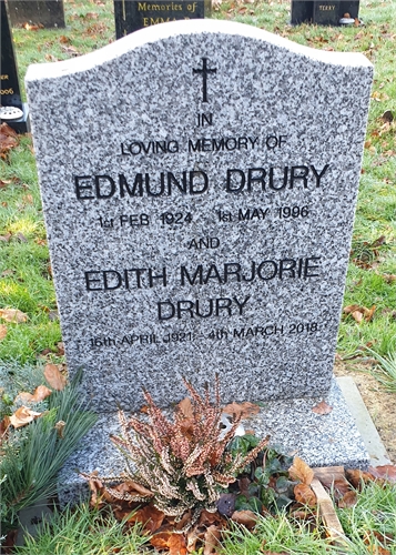 Photo of the grave of EDITH MARJORIE DRURY (née PAGE)