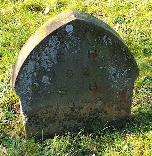 Photo of the grave of ELLEN BELCHER